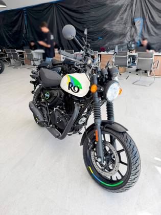 ROYAL ENFIELD HUNTER 350 